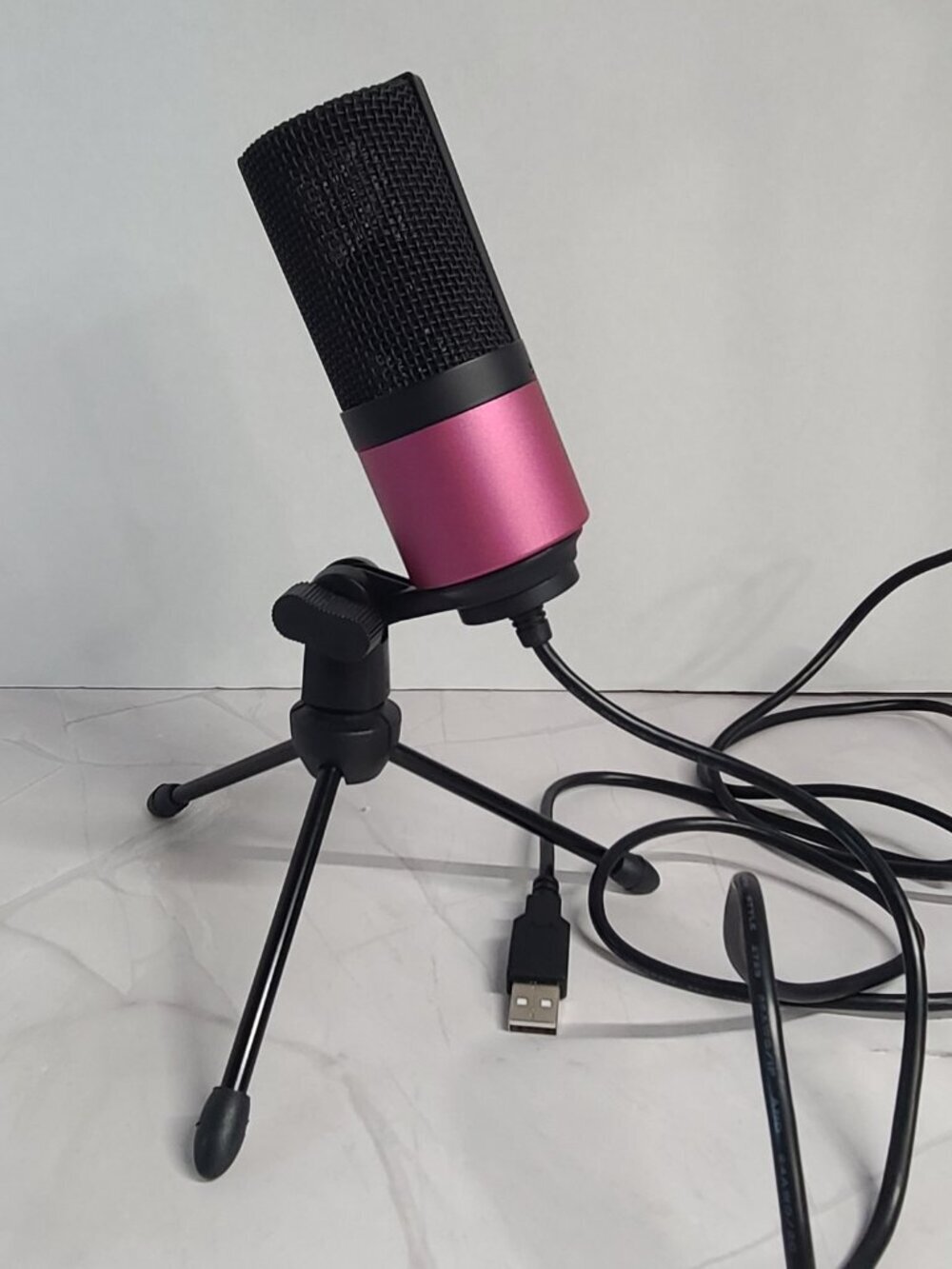 Fifine Studio Recording Microphone USB Rose Red K669